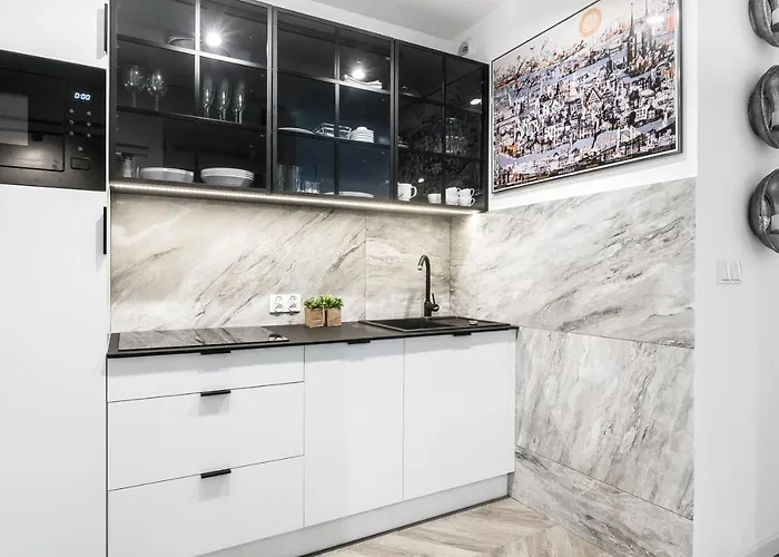 Rentplanet - Pulaskiego Apartamento