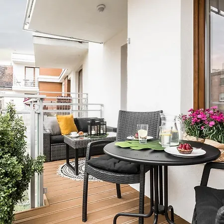 Apartment Rentplanet - Pulaskiego *