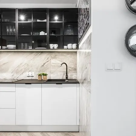 Rentplanet - Pułaskiego *