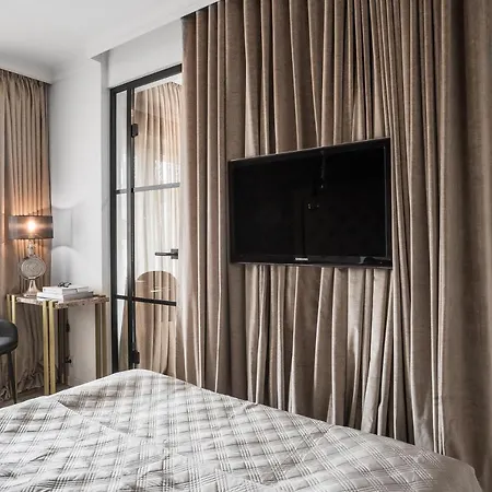 Apartament Rentplanet - Pułaskiego *